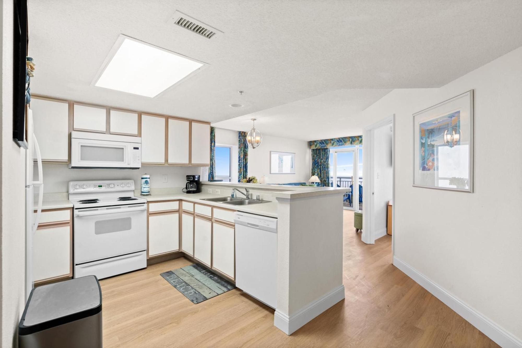 Bay Watch Resort N 302-Oceanfront-Crescent Beach Myrtle Beach Bagian luar foto